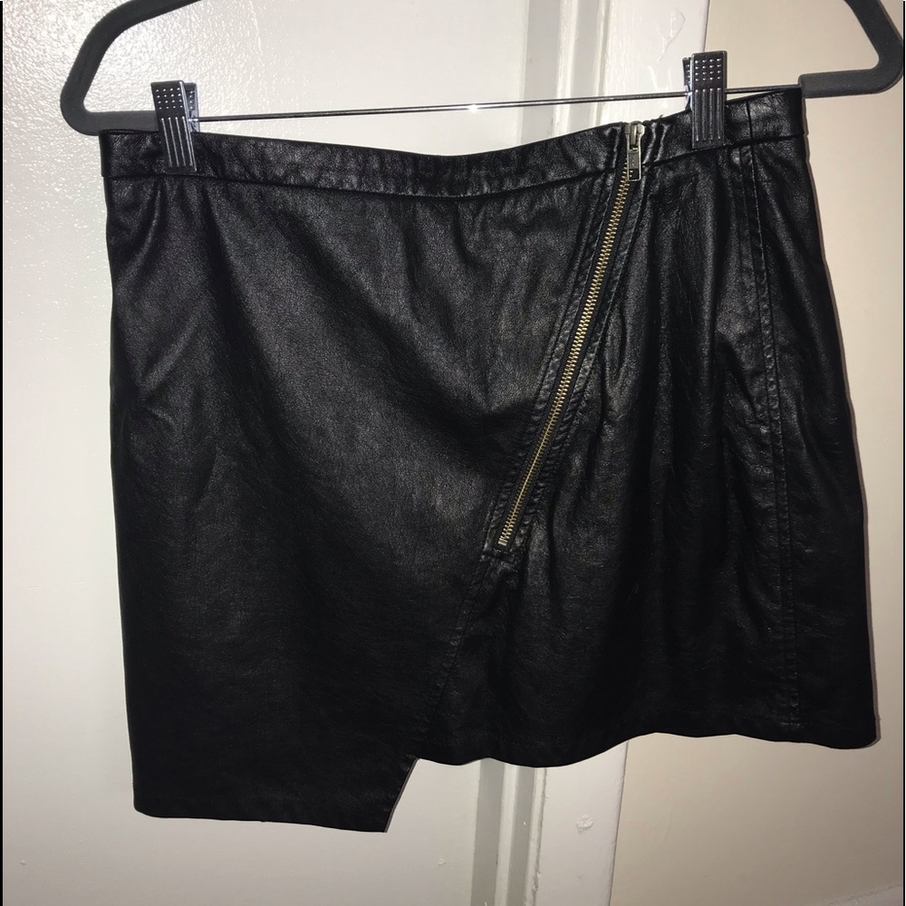 Leather envelope skirt